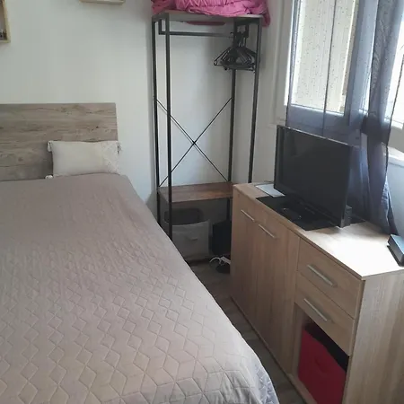 Cosy Proche Centre Mpl/ Pk Gratuit *